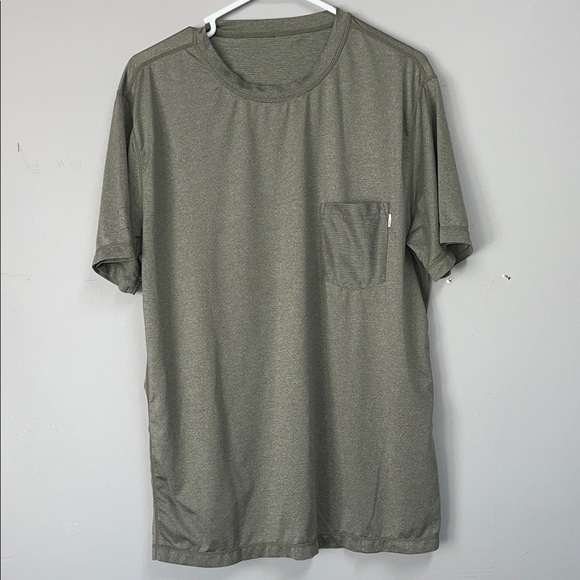 Vuori Other - Vuori Green Tradewind Performance Short Sleeve T Shirt